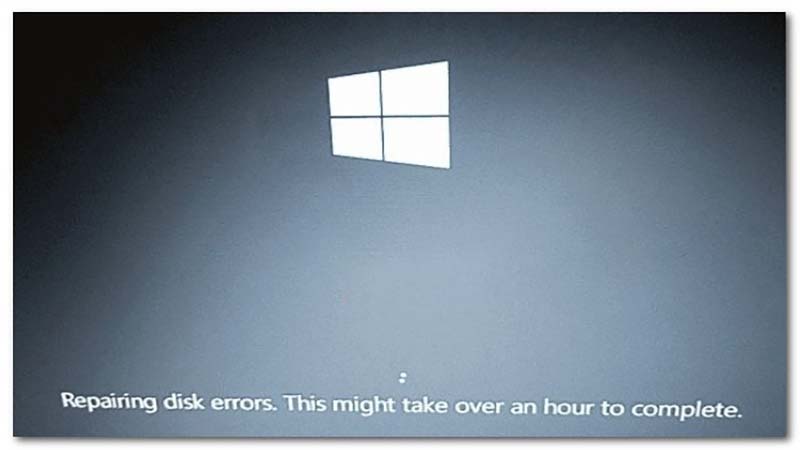 Hướng dẫn cách sửa lỗi Repairing Disk Errors trên Windows 10