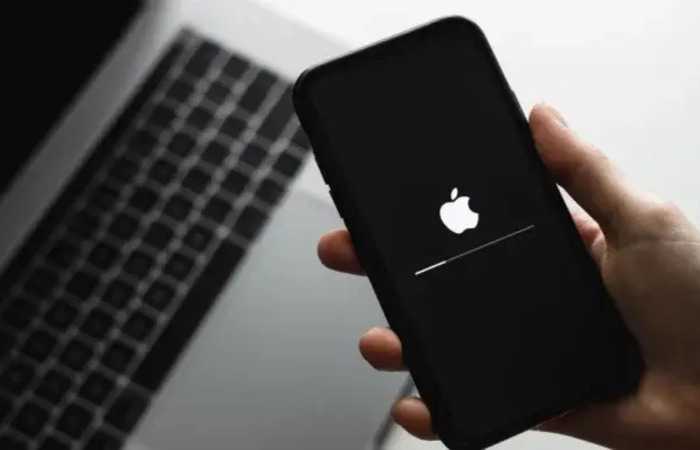 Làm thế nào sửa lỗi màn hình đen trên Iphone 15 không mất dữ liệu